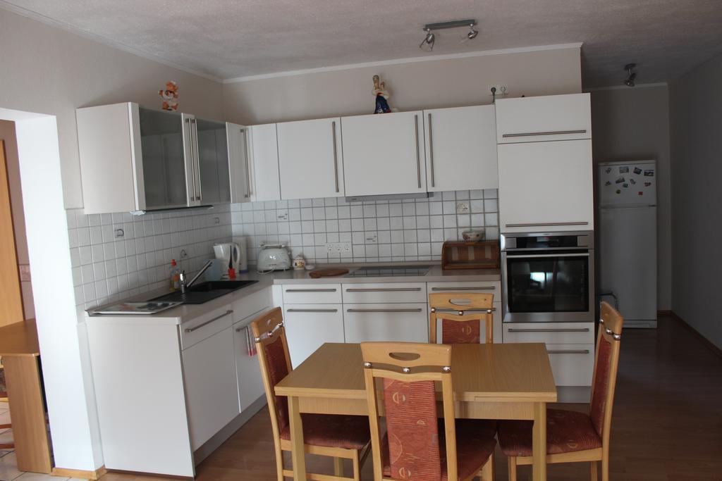 Luba Apartamento Hillesheim Exterior foto