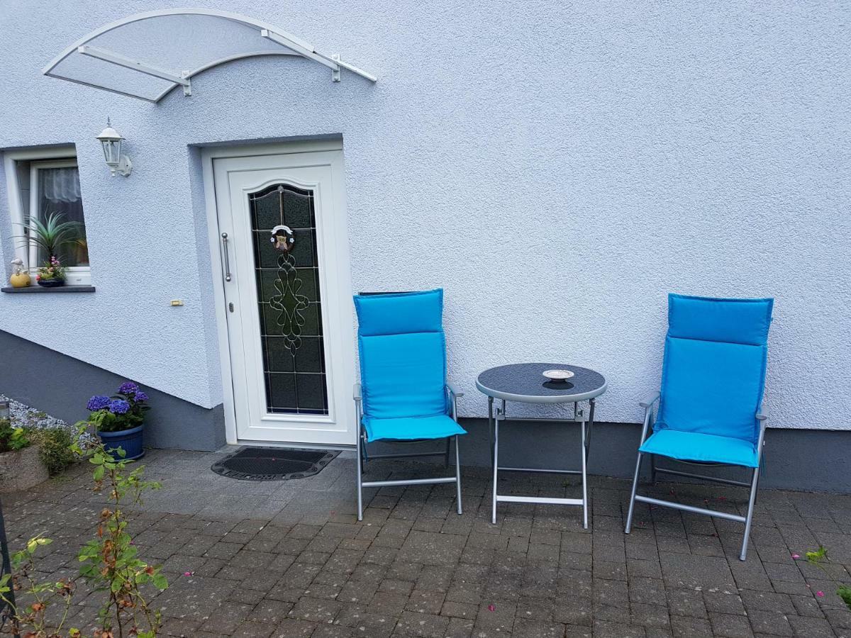 Luba Apartamento Hillesheim Exterior foto